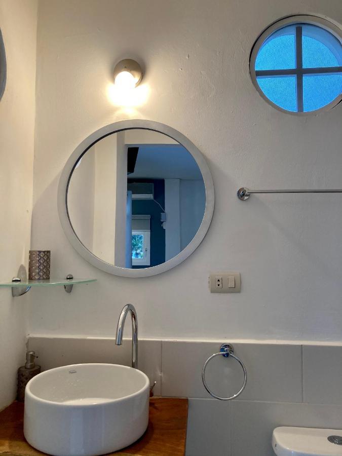 El Nido Boutique B&B Пуэрто-Лопес Экстерьер фото