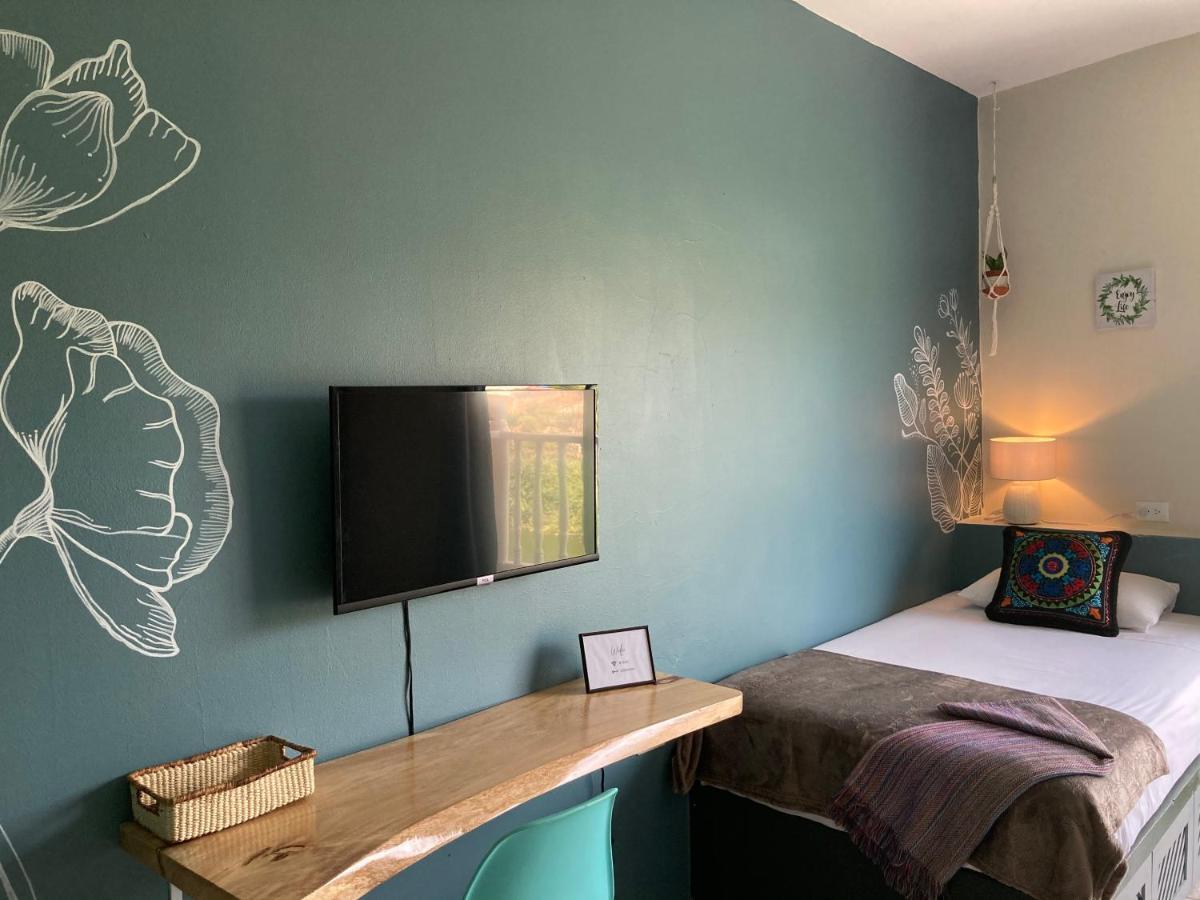 El Nido Boutique B&B Пуэрто-Лопес Экстерьер фото