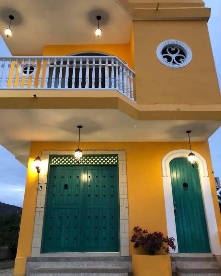 El Nido Boutique B&B Пуэрто-Лопес Экстерьер фото