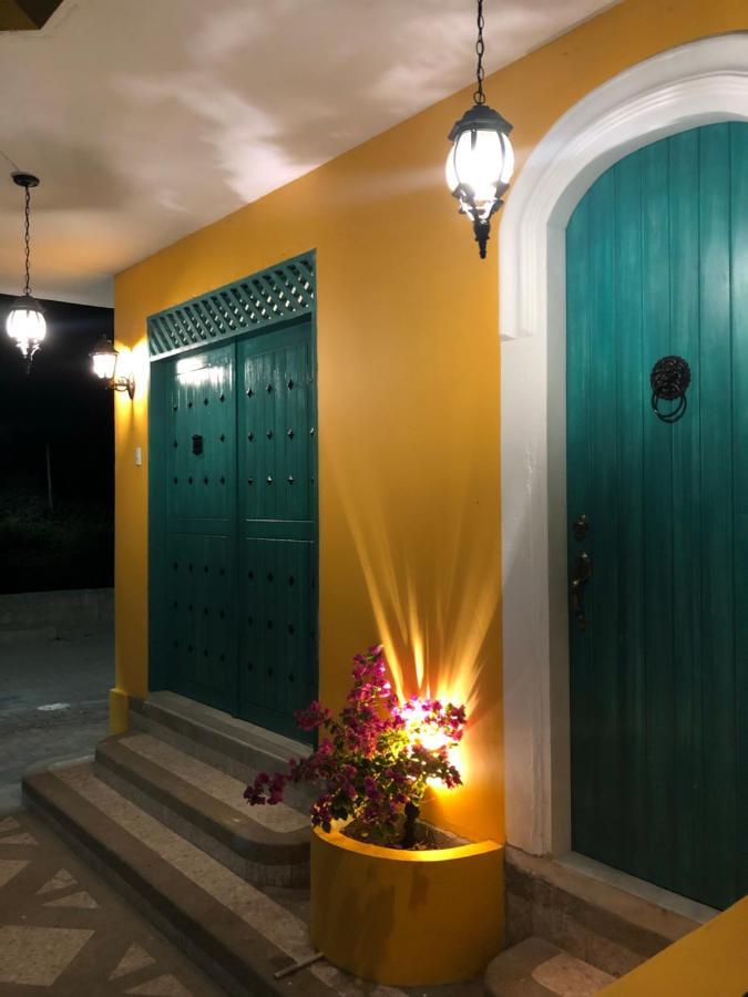 El Nido Boutique B&B Пуэрто-Лопес Экстерьер фото